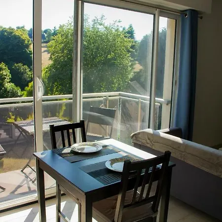 Apartment T1 Equipe Avec Balcon & Parking ! *