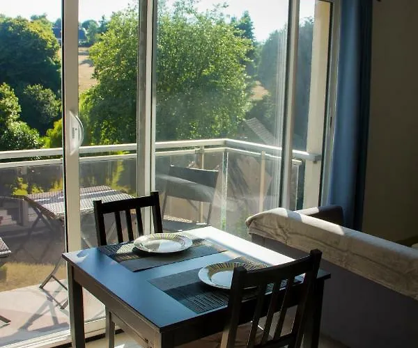 Apartment T1 Equipe Avec Balcon & Parking ! *